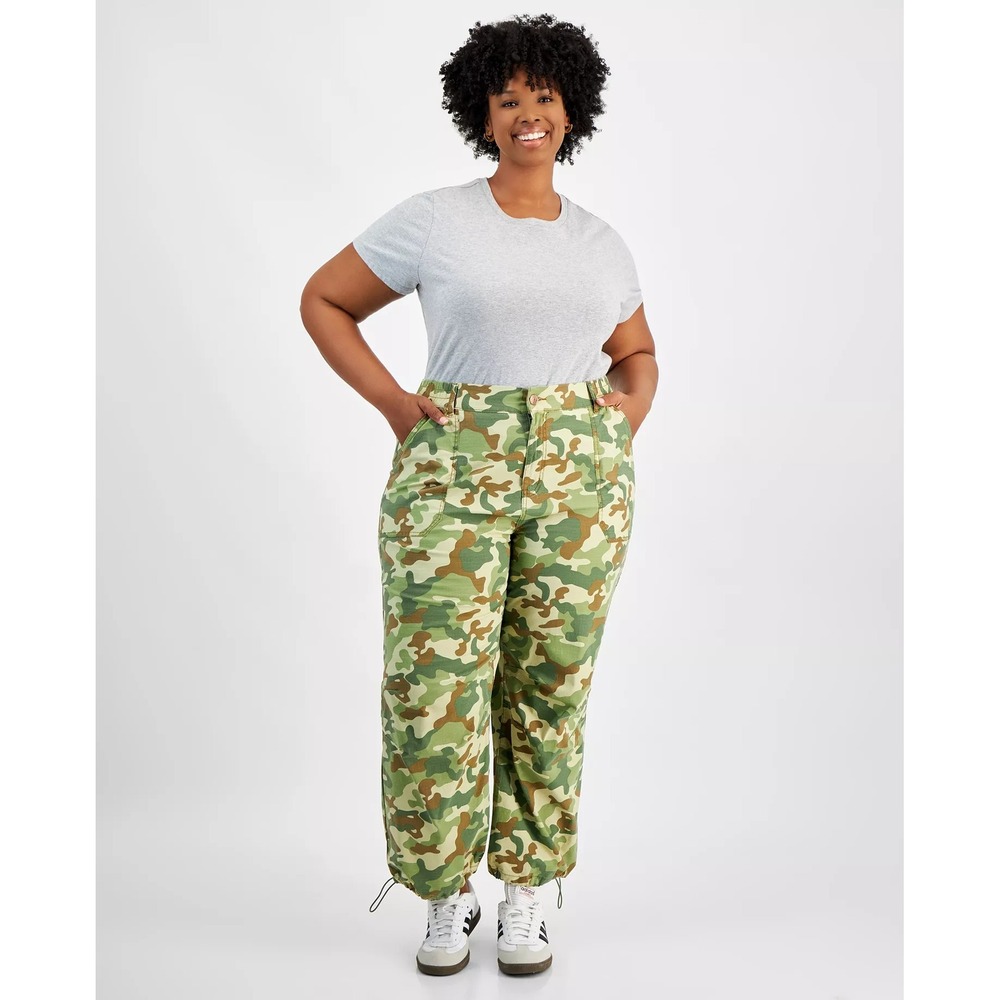 Celebrity Pink L camouflage parachute pants barrel military utility hiking